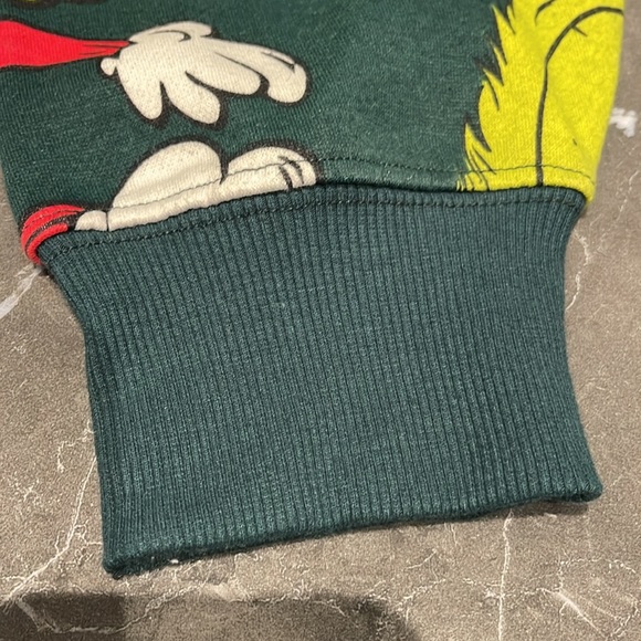 Christmas sweater, grinch, size medium - Picture 5 of 6
